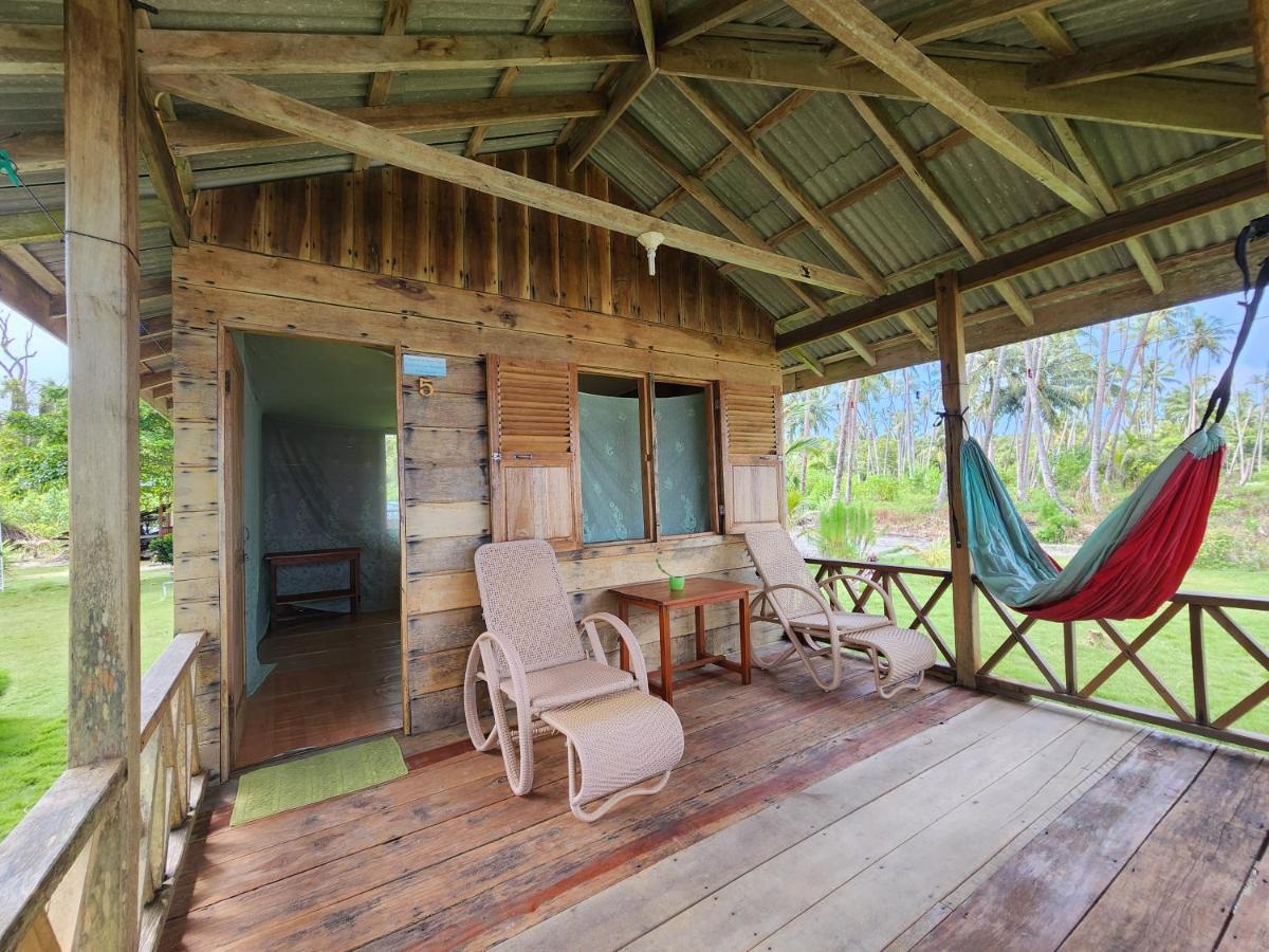 Pulau Palambakbesar Mb Palambak Island Resort Pulau Banyak Aceh Singkil מראה חיצוני תמונה