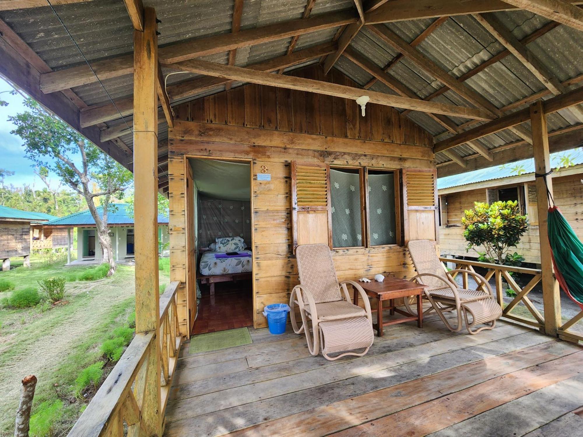 Pulau Palambakbesar Mb Palambak Island Resort Pulau Banyak Aceh Singkil מראה חיצוני תמונה