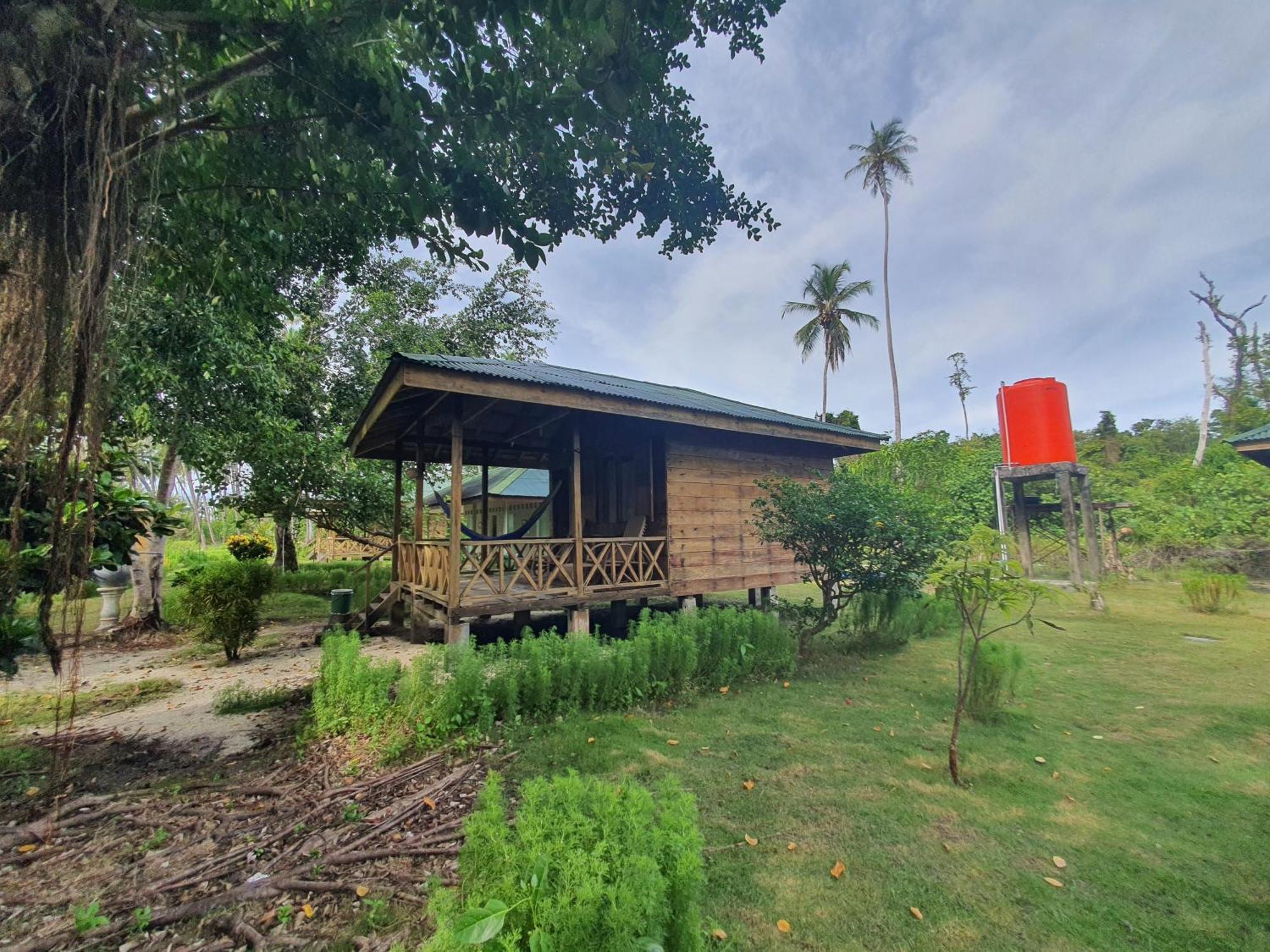 Pulau Palambakbesar Mb Palambak Island Resort Pulau Banyak Aceh Singkil מראה חיצוני תמונה